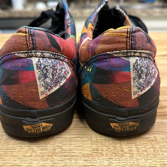 Vans Old Skool, Abstract, Size 13 - Picture 3 of 6